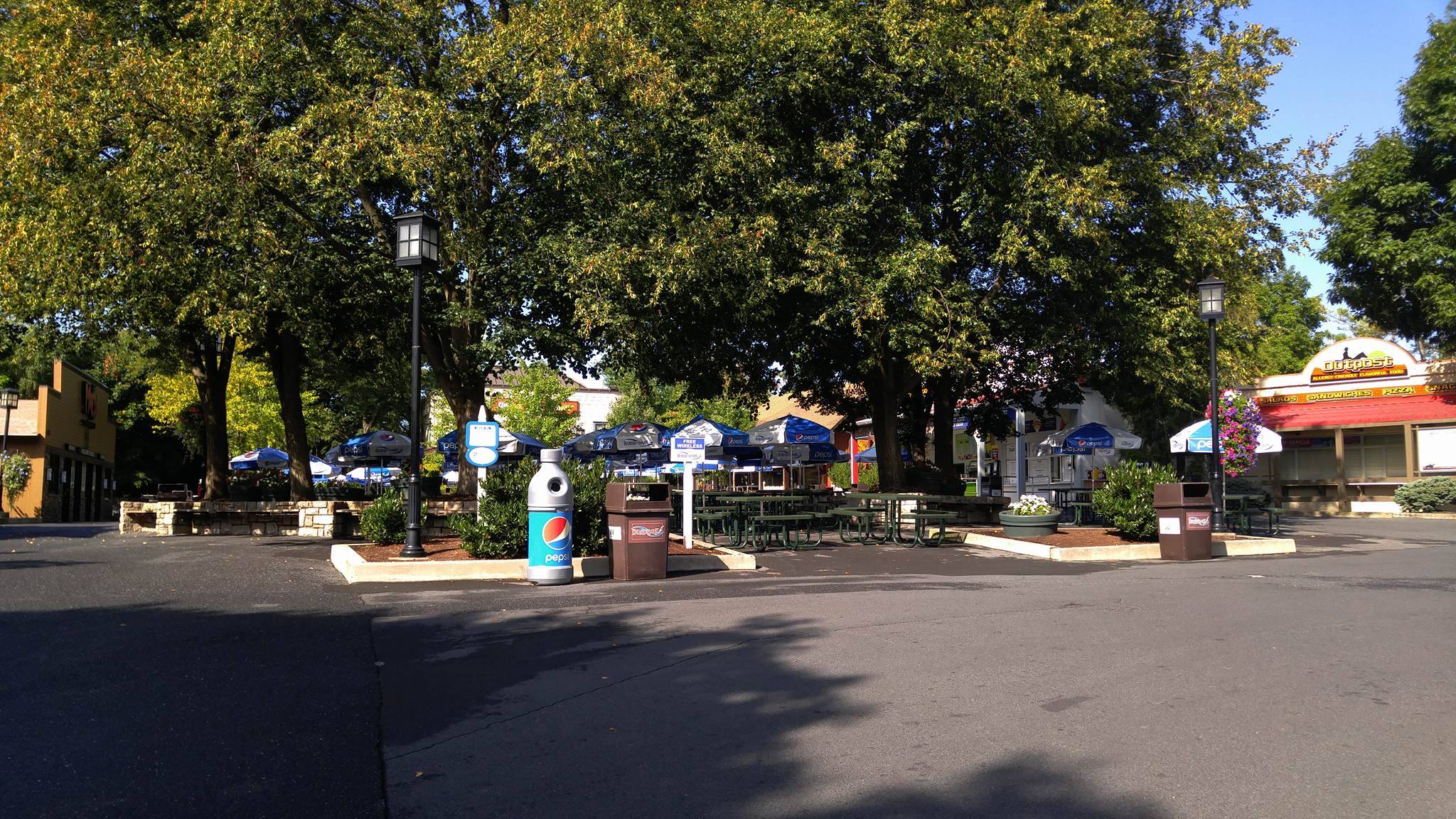 pioneer-frontier-food-court-shawn-marie-mann