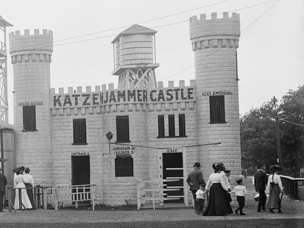 Katzenjammer Castle example