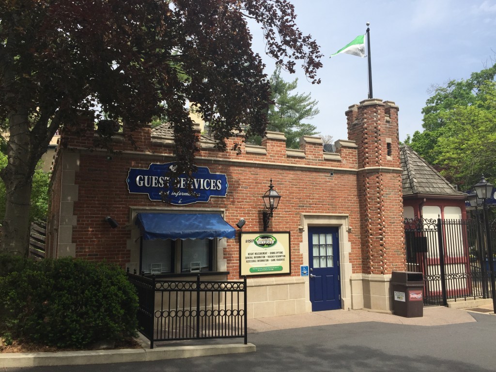 Guest Services at Tudor Castle